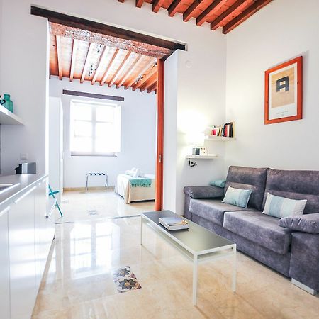 Apartamento Renthas Vid Loft Málaga Exterior foto